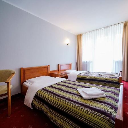 Promenada Zegrze Hotel Białobrzegi Exterior foto