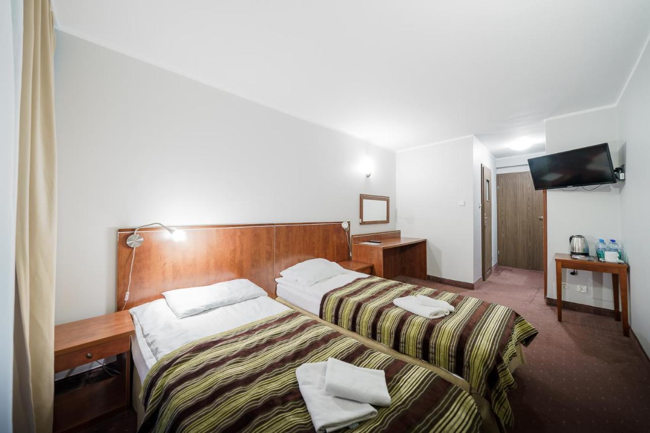 Promenada Zegrze Hotel Białobrzegi Exterior foto