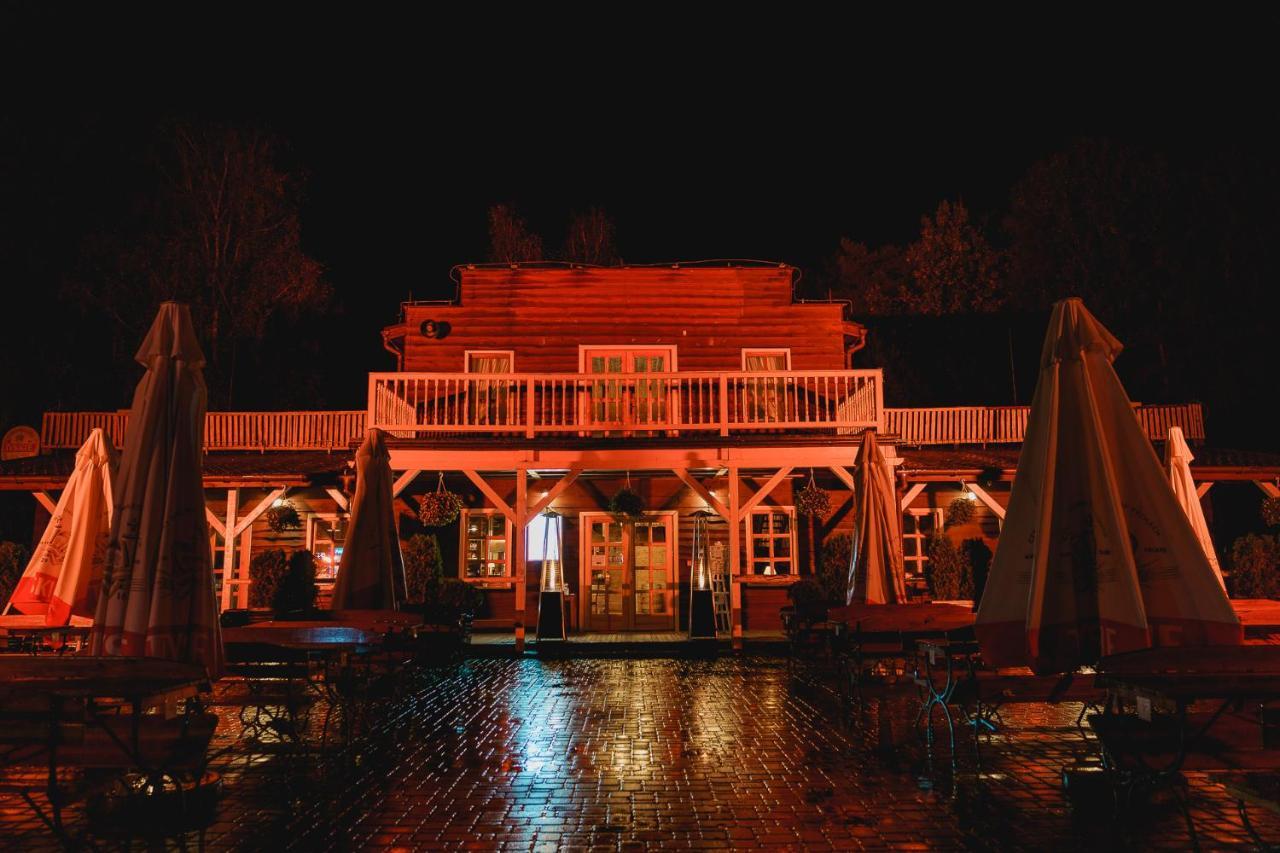 Promenada Zegrze Hotel Białobrzegi Exterior foto