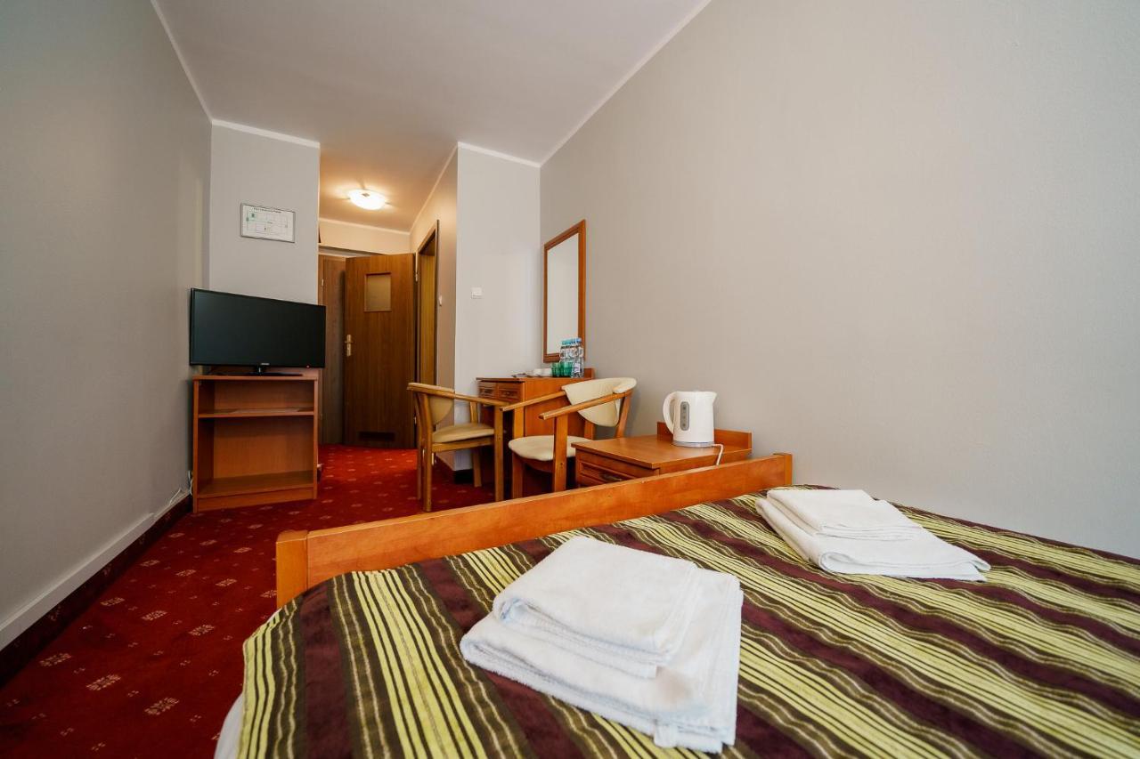 Promenada Zegrze Hotel Białobrzegi Exterior foto