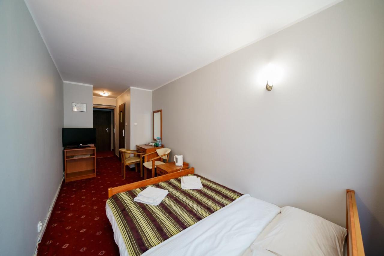Promenada Zegrze Hotel Białobrzegi Exterior foto